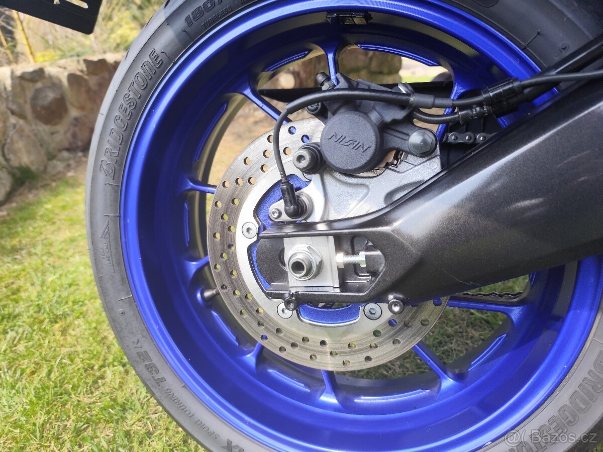 YAMAHA TRACER 9 - 15