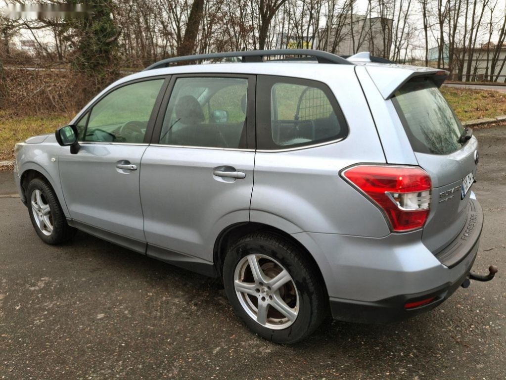 Subaru Forester,2.0 benzin 110 kw - 15