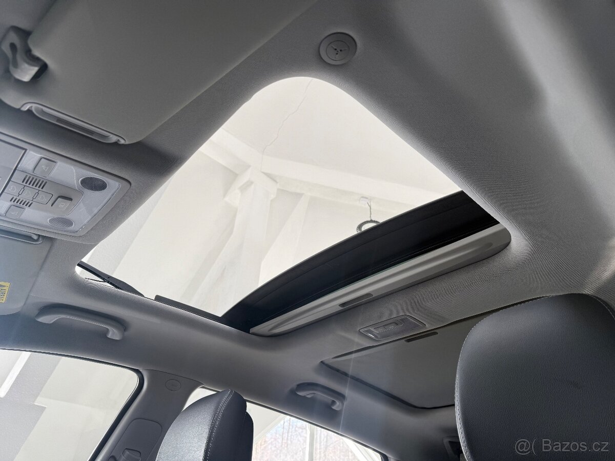 KIA Sportage 2.0 CRDi AWD | 135 kW | PANORAMA | KŮŽE | NAVI - 15