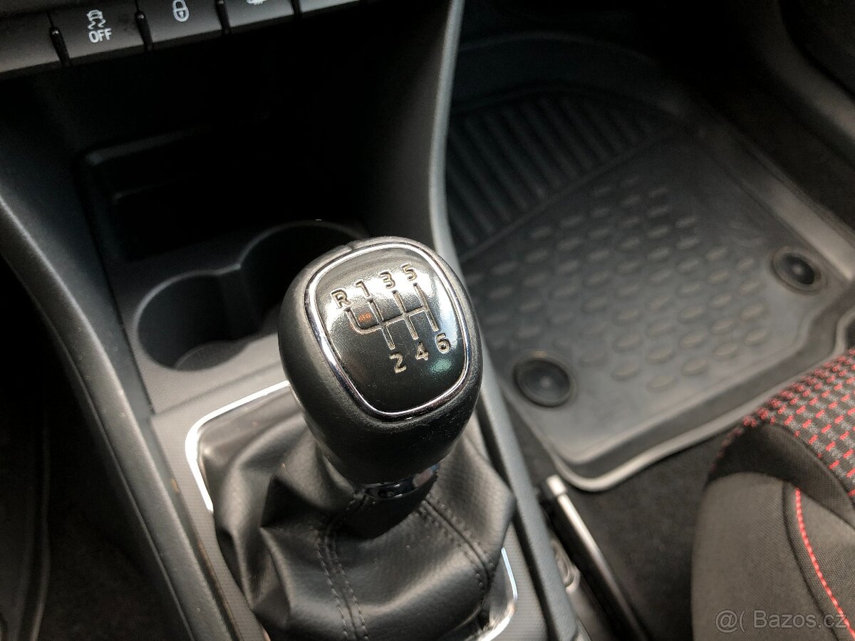 ŠKODA RAPID 1.2 TSI STYLE - 15