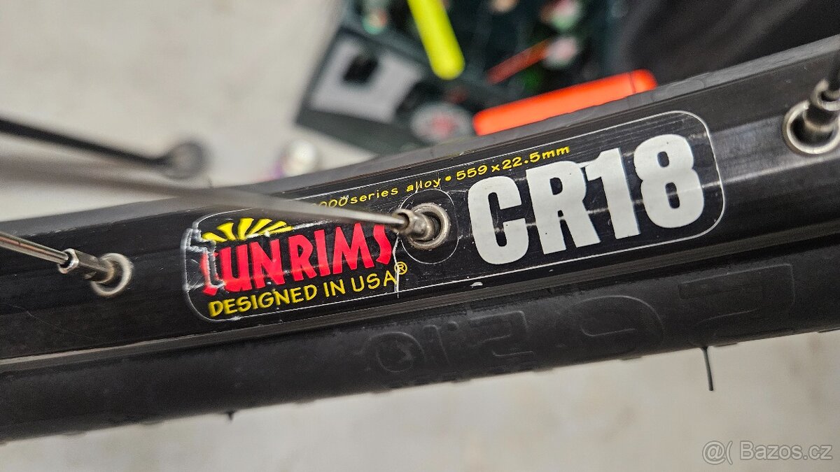 Dětské kolo Specialized - 15