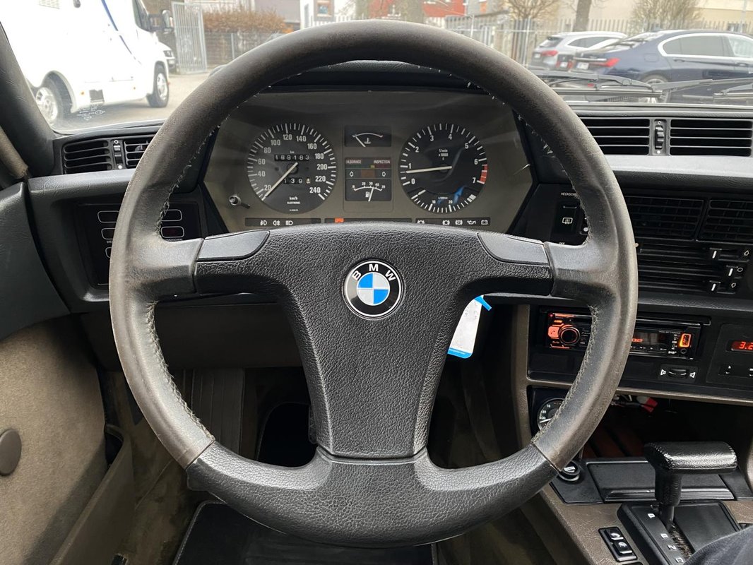 BMW Řada 6 628 CSi AT 1984 - 15