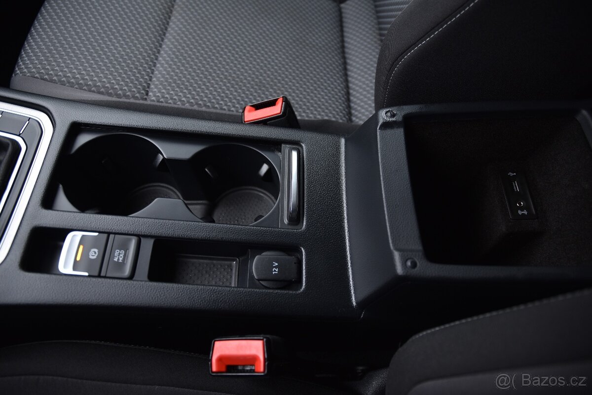 Volkswagen Passat b8 2.0 TDi CR,DKLIMA,VÝHŘEV,TEMP,1.MAJITEL - 15