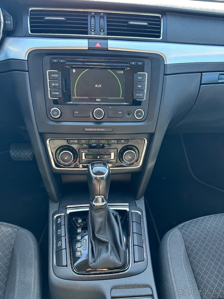 ŠKODA SUPERB II FACELIFT, DSG, XENONY, LED SVĚTLA - 15