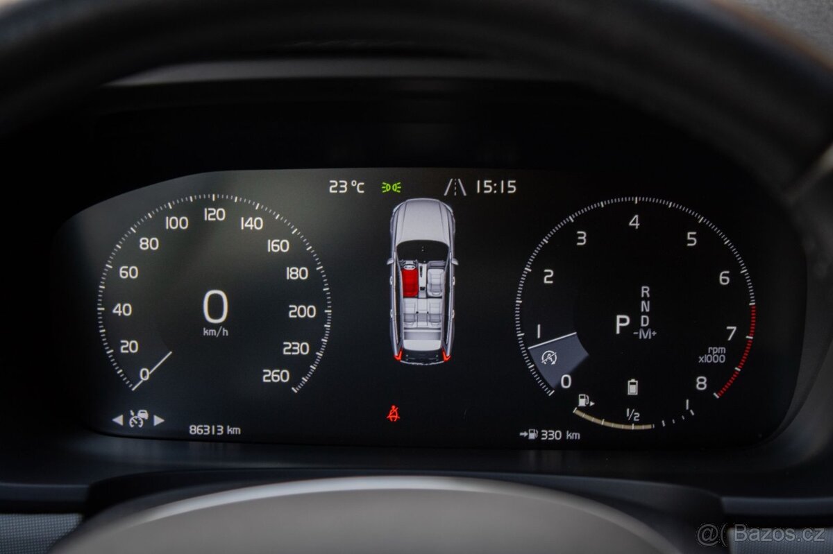 Volvo V90 B4 Momentum PRO, odpočet DPH - 15