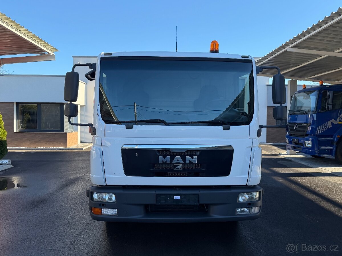 MAN TGL 12.180 třístranný sklápěč - 15