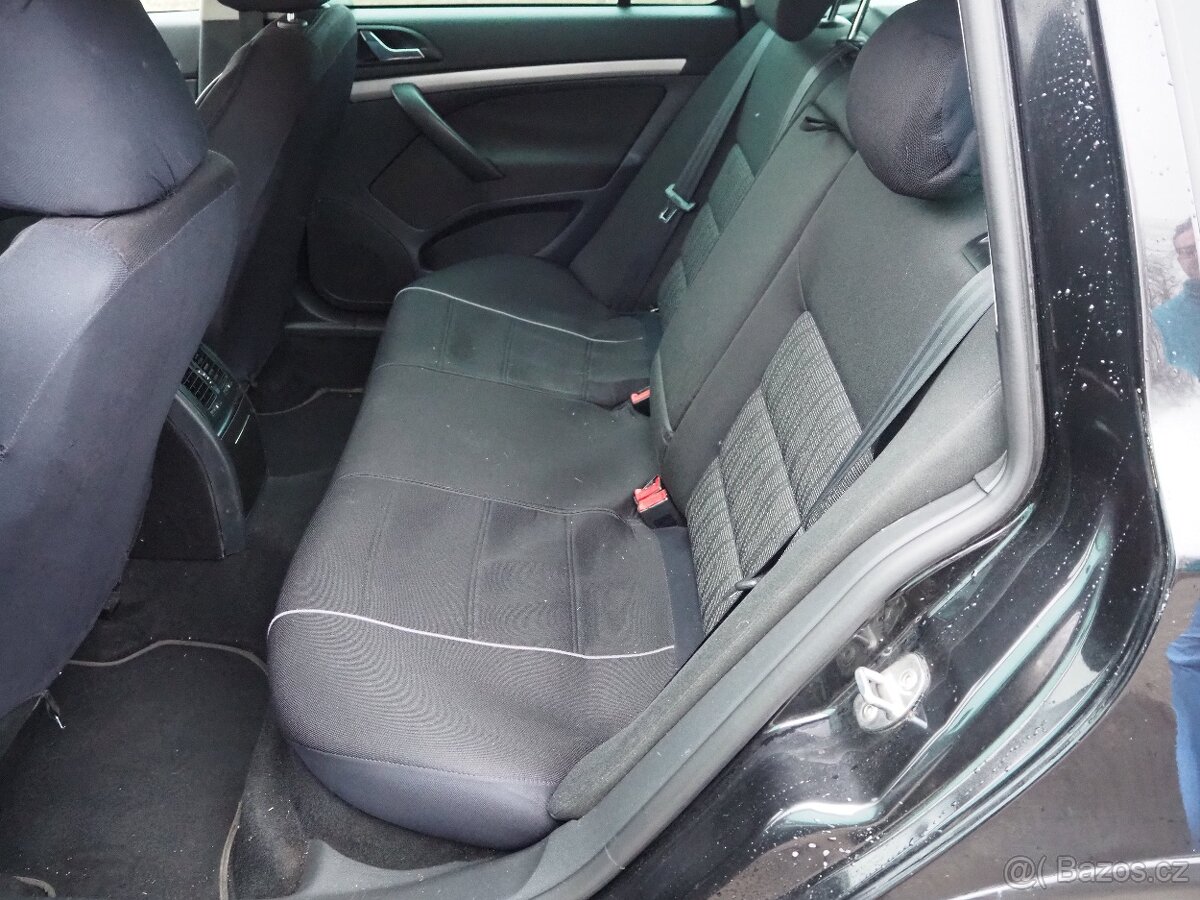 Škoda Octavia 2.0 TDI vyhř. sedadla, klima, tempomat - 15