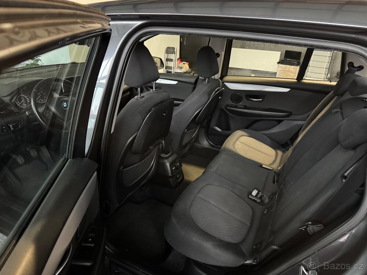 BMW Řada 2, 216d 1.5D , 7míst,grand tourer - 15