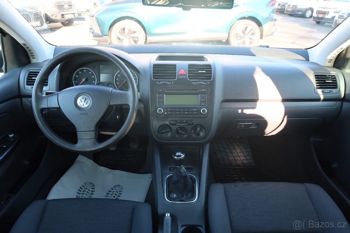 Volkswagen Golf 1.4i,55kW,NovéČR - 15