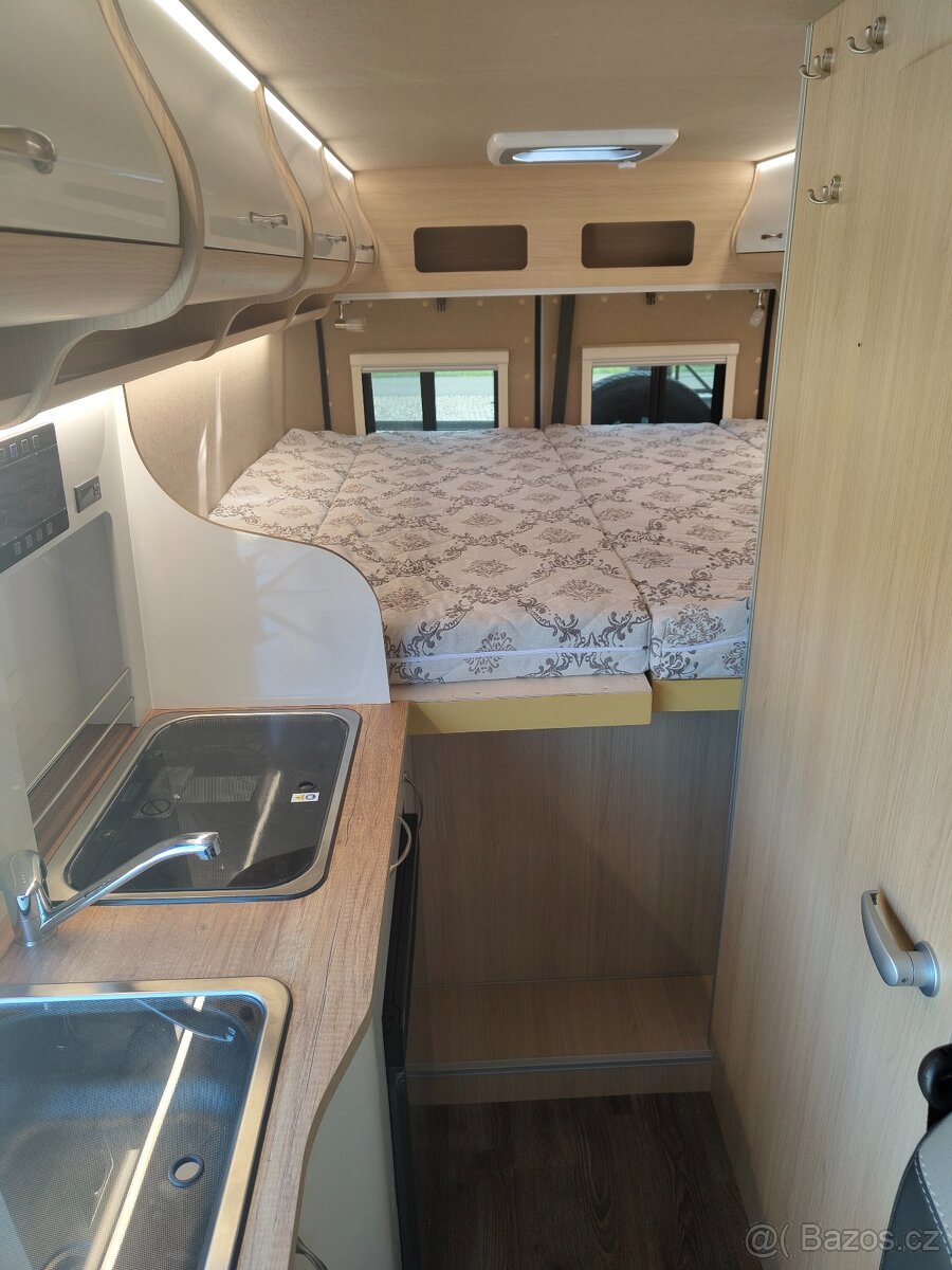 Peugeot Boxer 2.0, Nová obytná vestavba se střešním stanem, - 15