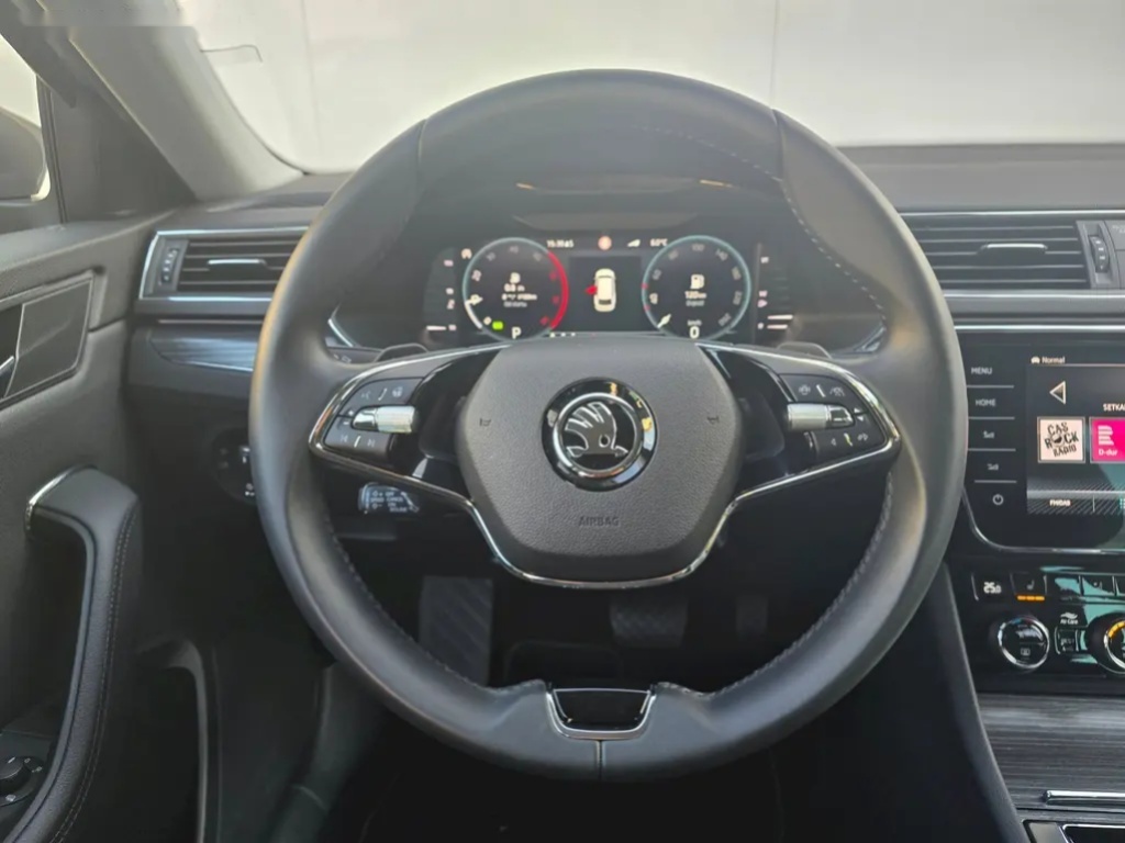 Škoda Superb, COMBI STYLE 2.0TDI / 110kW - 15