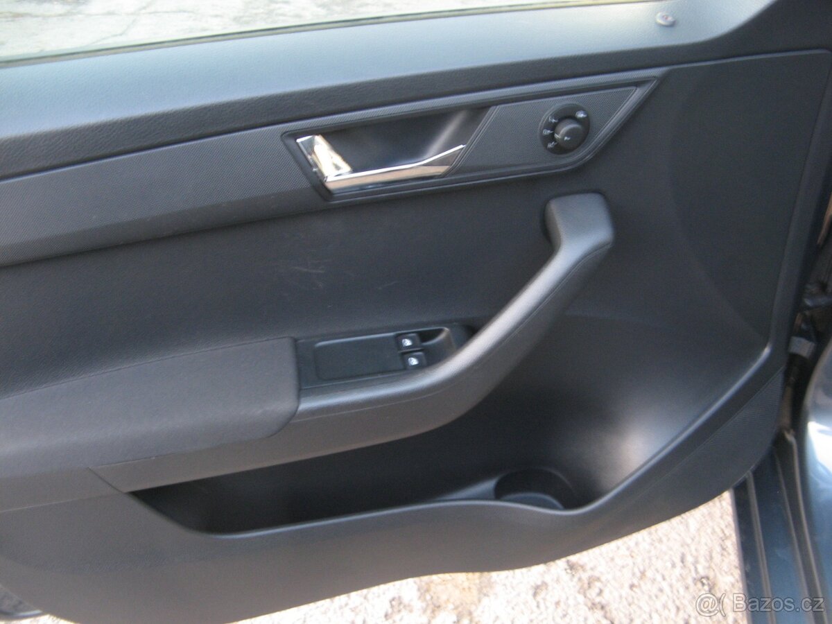 Škoda Fabia 1,0 mpi jen 77tkm - 15