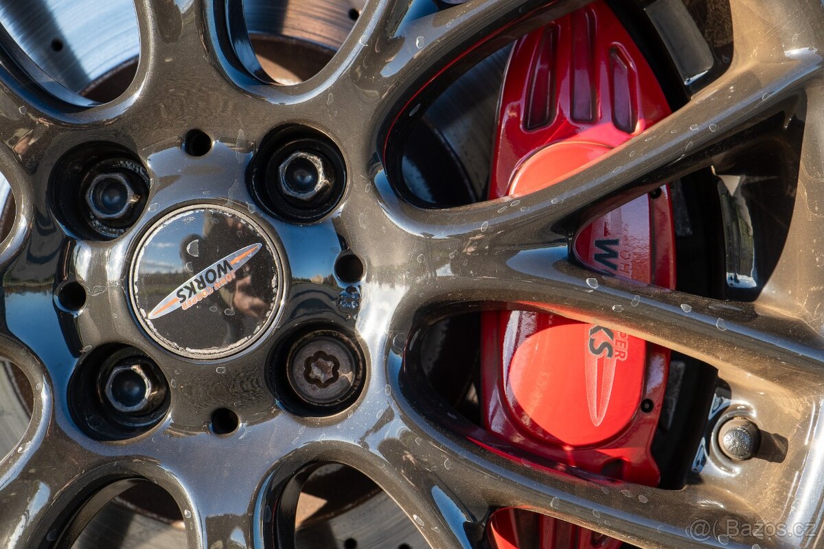 MINI R56 JCW (2011) - 15