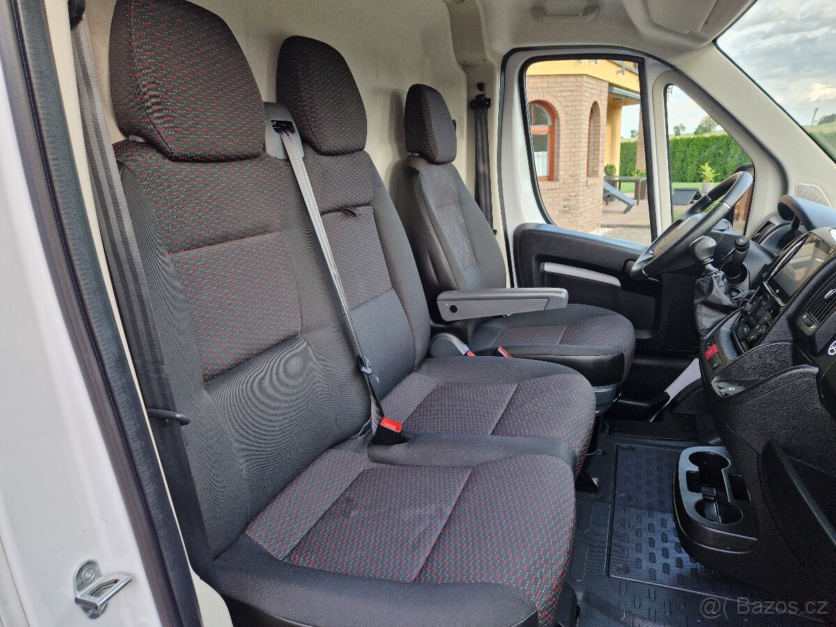 Citroën Jumper 2,2 BlueHDi 165PS - 2024 - L4H2 - KLIMA - DPH - 15