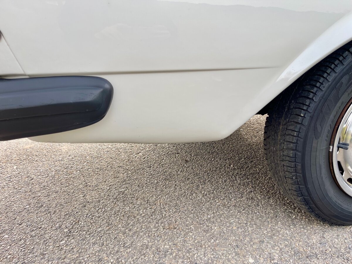 Mercedes benz w123 250 - 15