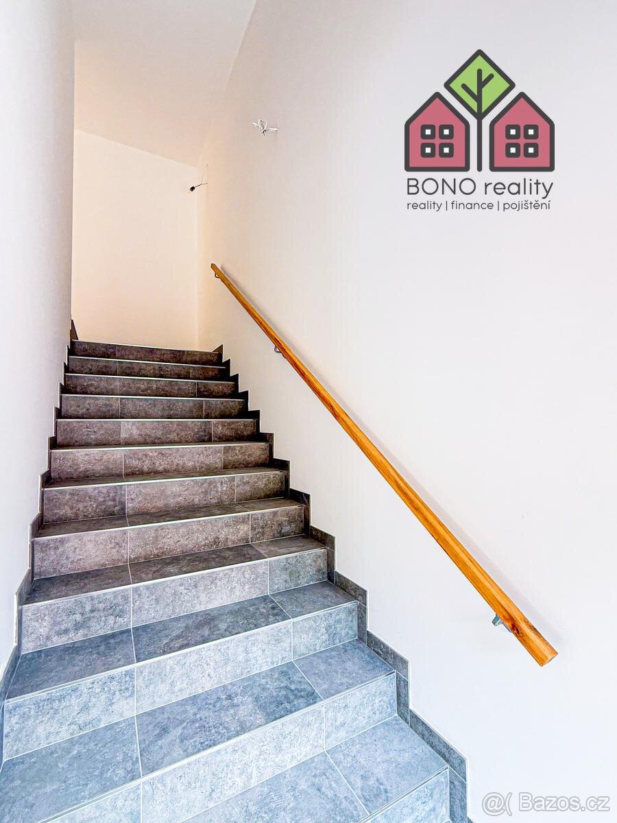 RD, dispozice 4+kk, plocha 160 m2, novostavba, garáž, zahrad - 15