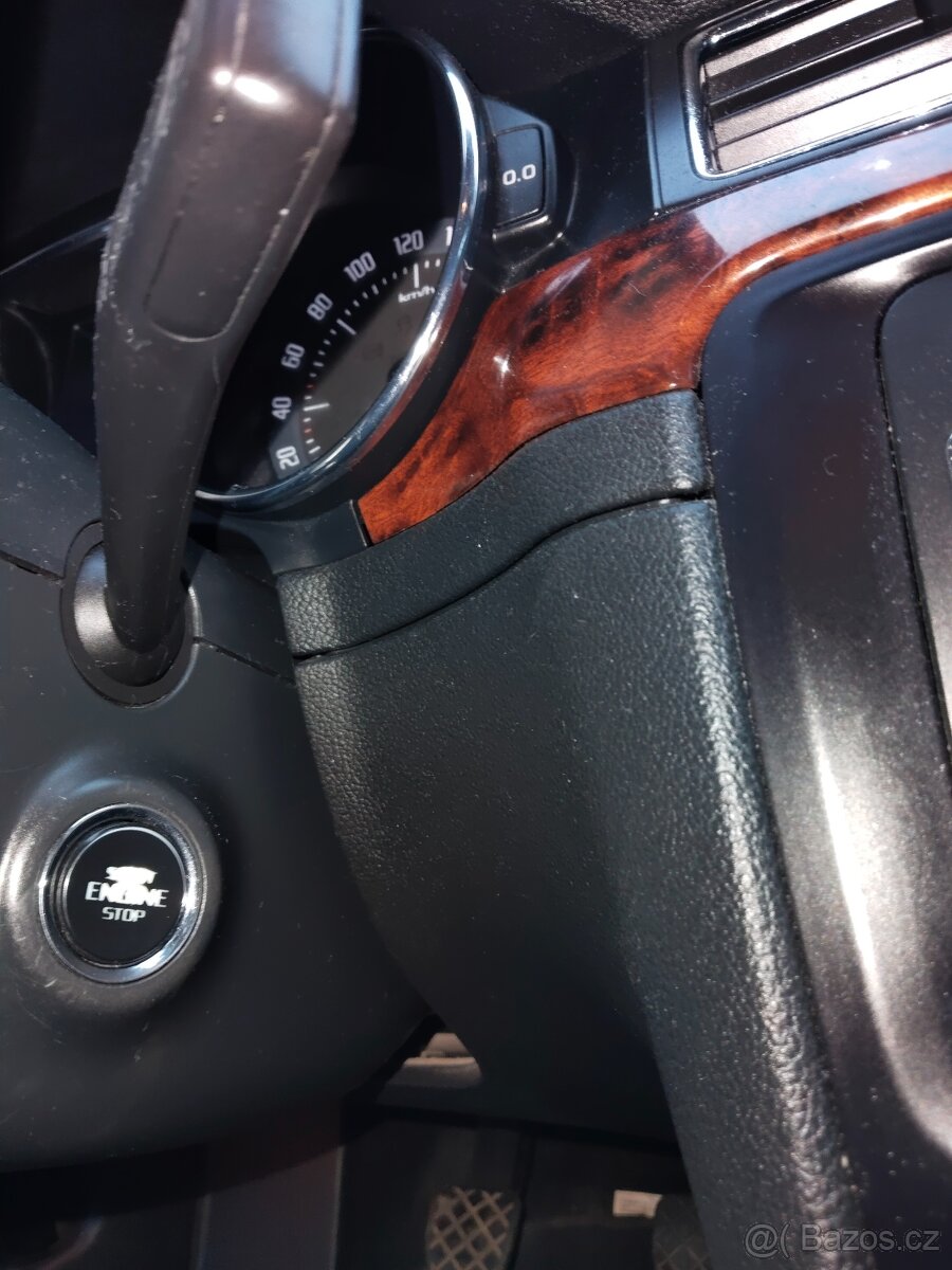 Superb 1.6 2012r.v. - 15