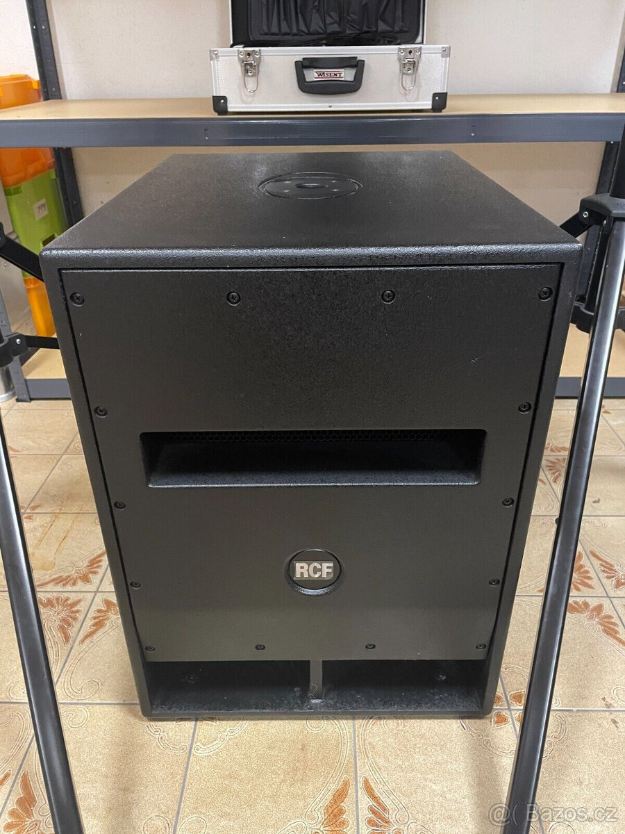 Zvukový systém DYNACORD - 2 reproduktory, basový reproduktor - 15