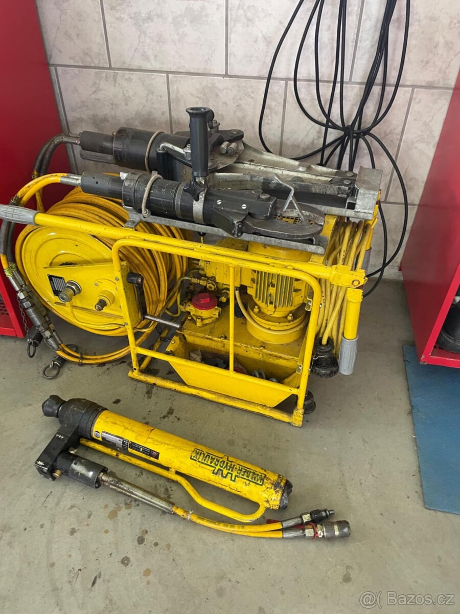 hasičské (požární) vozidlo - 15