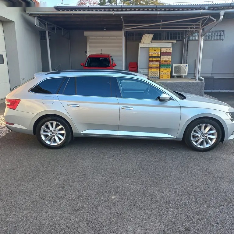 Škoda Superb, 1.4 TSI 150, DSG AMBITION - 15