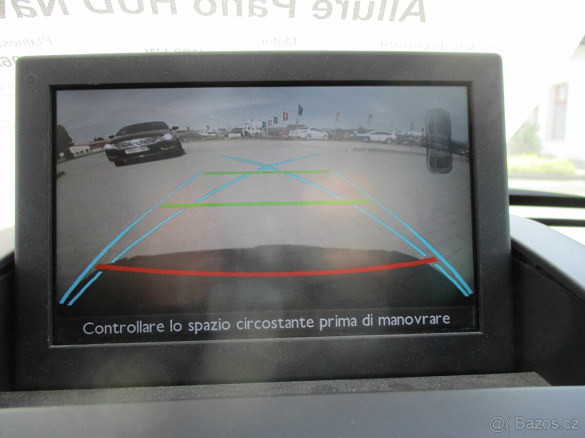 PEUGEOT 3008 Hybrid 4x4 Allure Pano Navi LED 2015 - 15