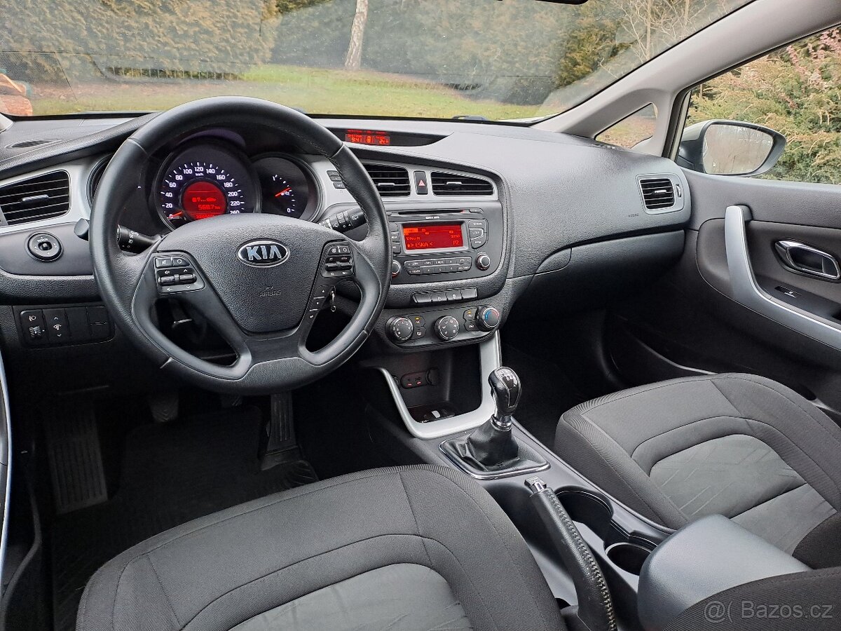 KIA CEED 1.4 LPG 2013 224tyskm - 15