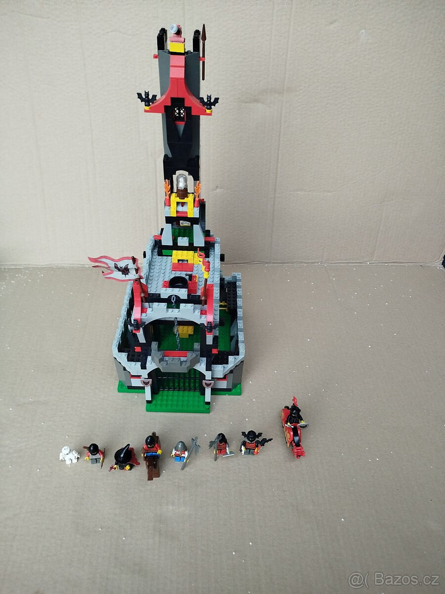 Lego 6097 Night Lord's Castle - 15