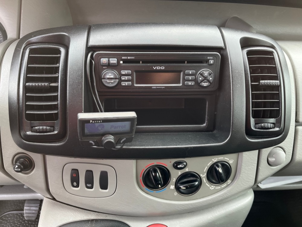 Opel Vivaro 2.0 CDTI L2H1 LONG 6 míst - 15