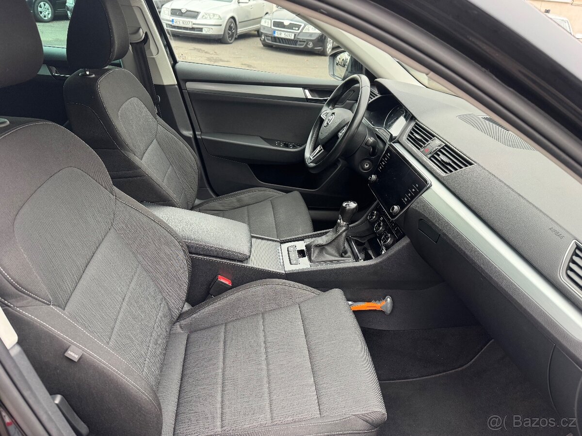Škoda Superb III COMBI TDi 2018 MOŽNO NA SPLÁTKY - 15