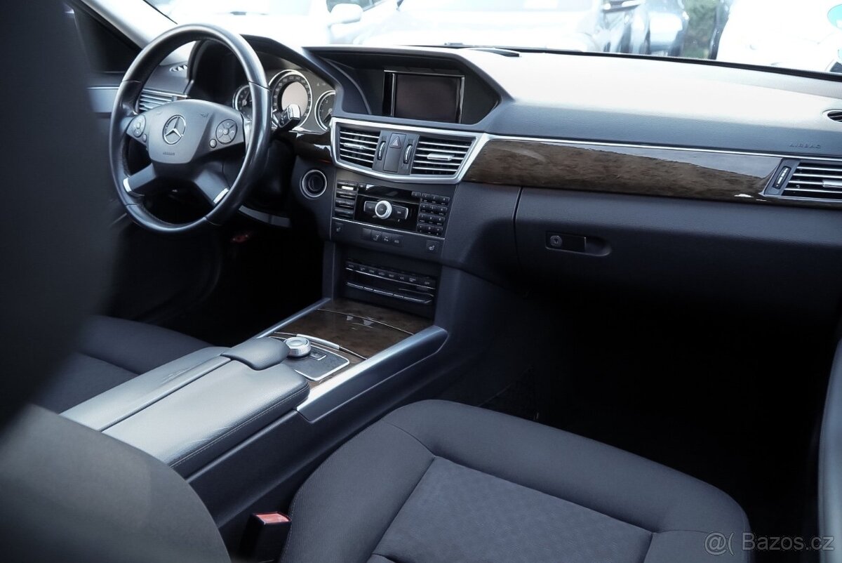 Mercedes-Benz E 220 220 CDI BlueEfficiency - 15