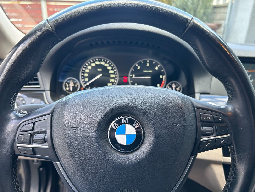 BMW F11 525 D Nehavarováno Nelakováno - 15