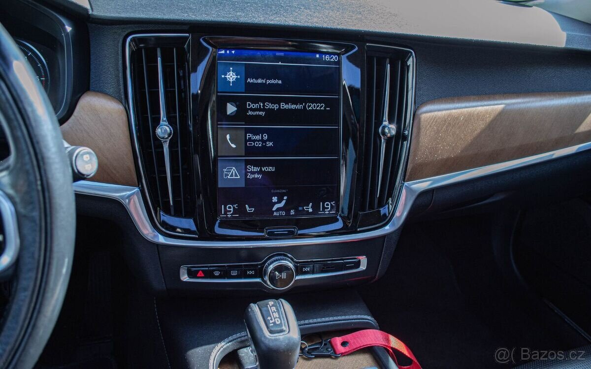 Volvo V90 D5 2.0L Inscription AWD A/T - 15
