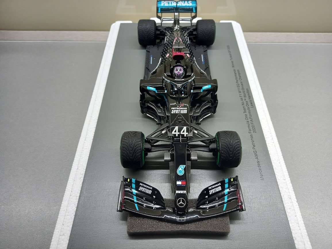 F1 MERCEDES W11 HAMILTON VÍTĚZ GP TURECKA 2020 SPARK 1:18 - 15