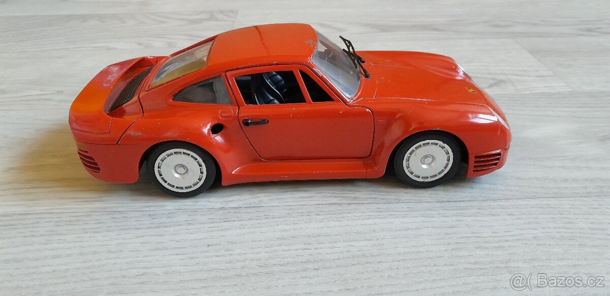 autíčka - modely Polistil Itálie - 15