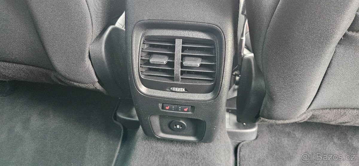 Ford Kuga 2.5 Duratec Hybrid ST line 39.000km, 140kW - 15