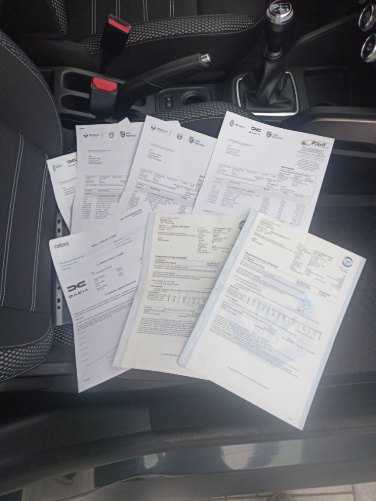 Dacia Duster 1.6i SE Prestige Navi Digi Klima Kamera 70500km - 15