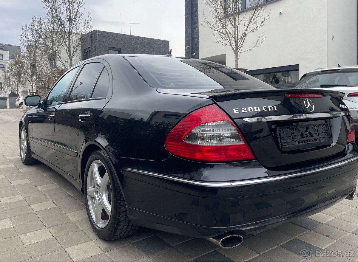 Mercedes-Benz E280 CDI (W211) 4MATIC (Avantgardě) - 15