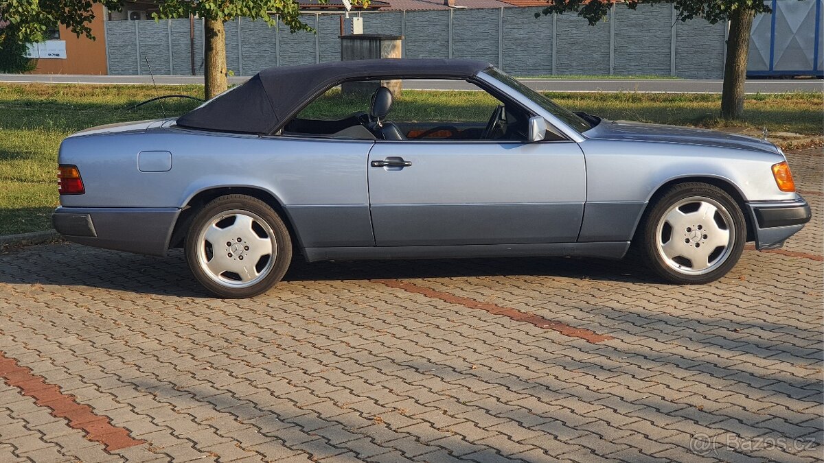 Mercedes-Benz W124 300-24CE kabrio - 15