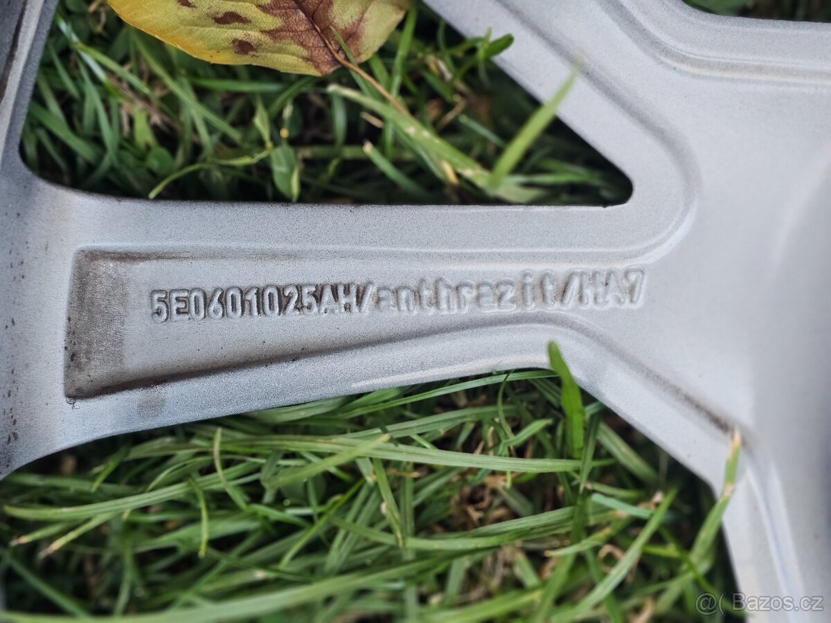 Sada originálních alu disků - Škoda X-TREM R19 - 15