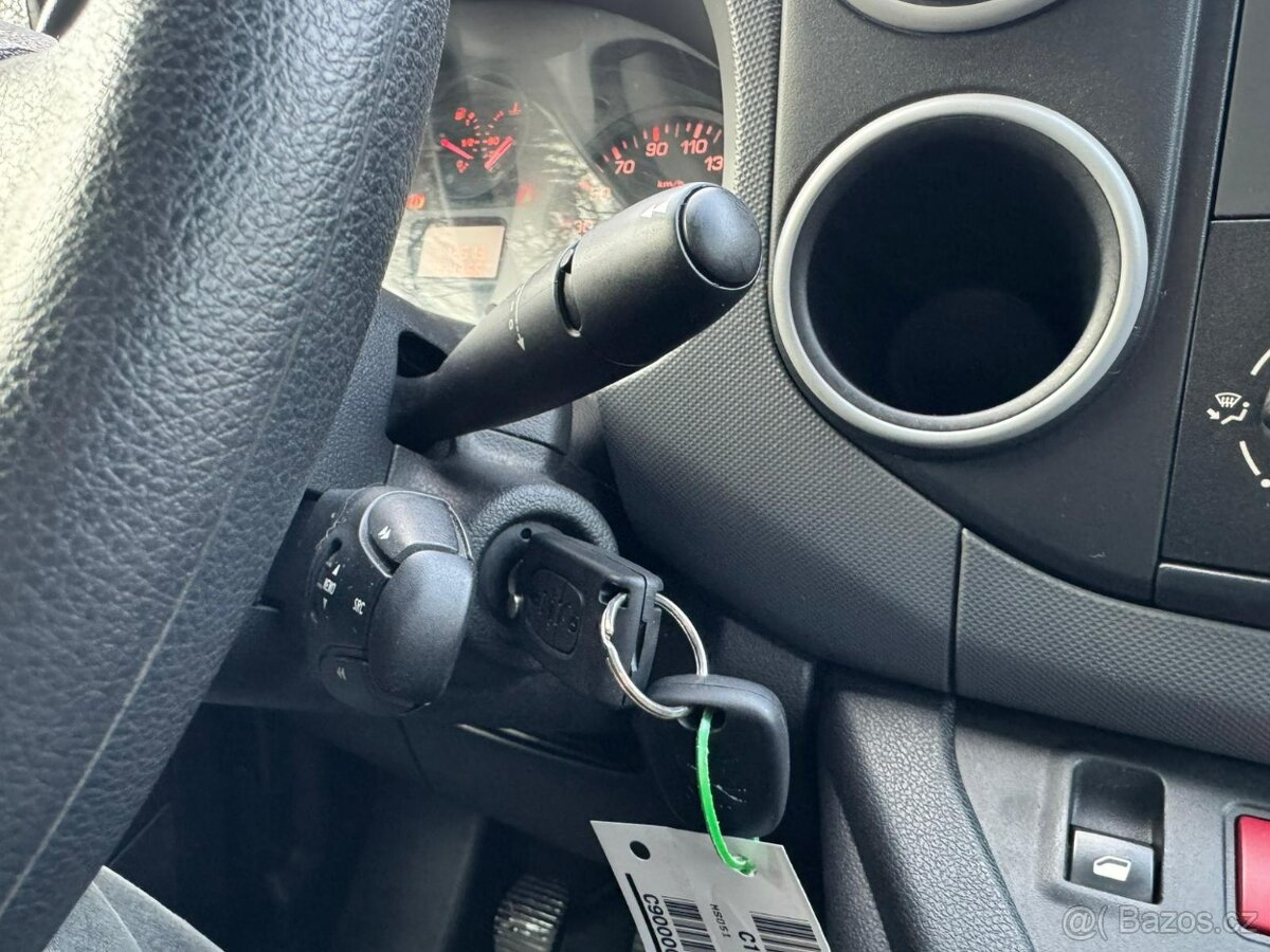 Peugeot Partner 1.6 1.MAJ. ČR DPH NEBOURÁN - 15