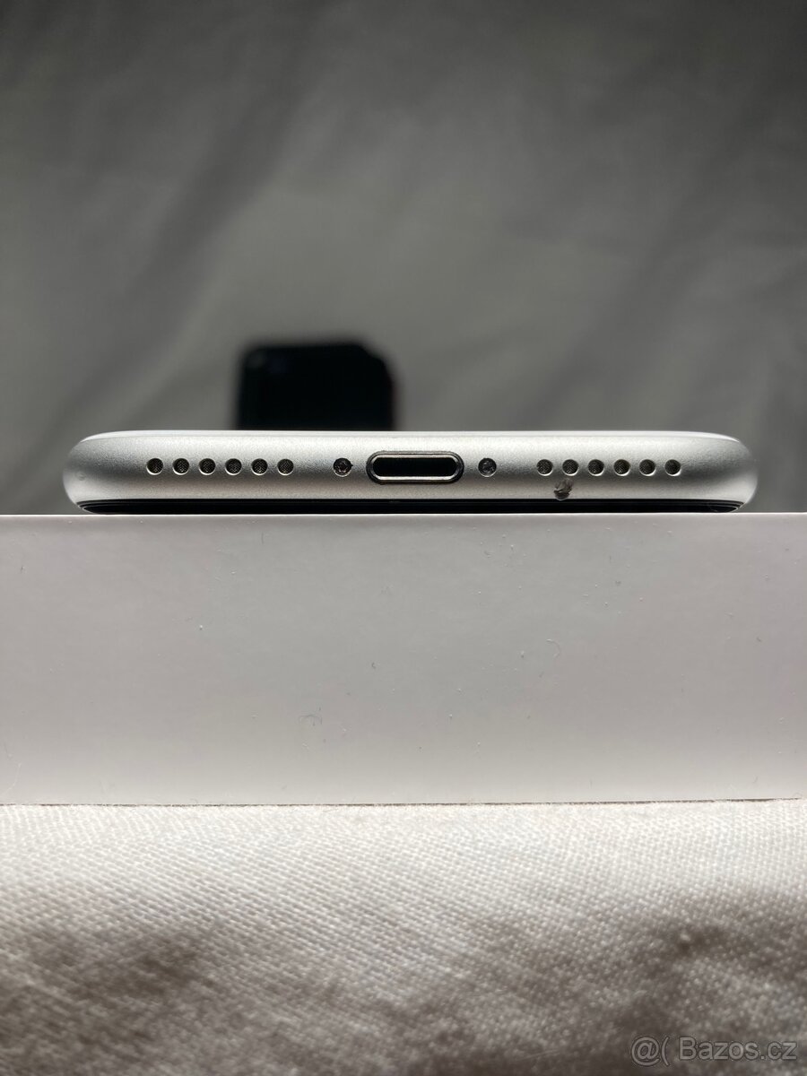✅iPhone SE 2020, 128GB, bílý✅ - 15
