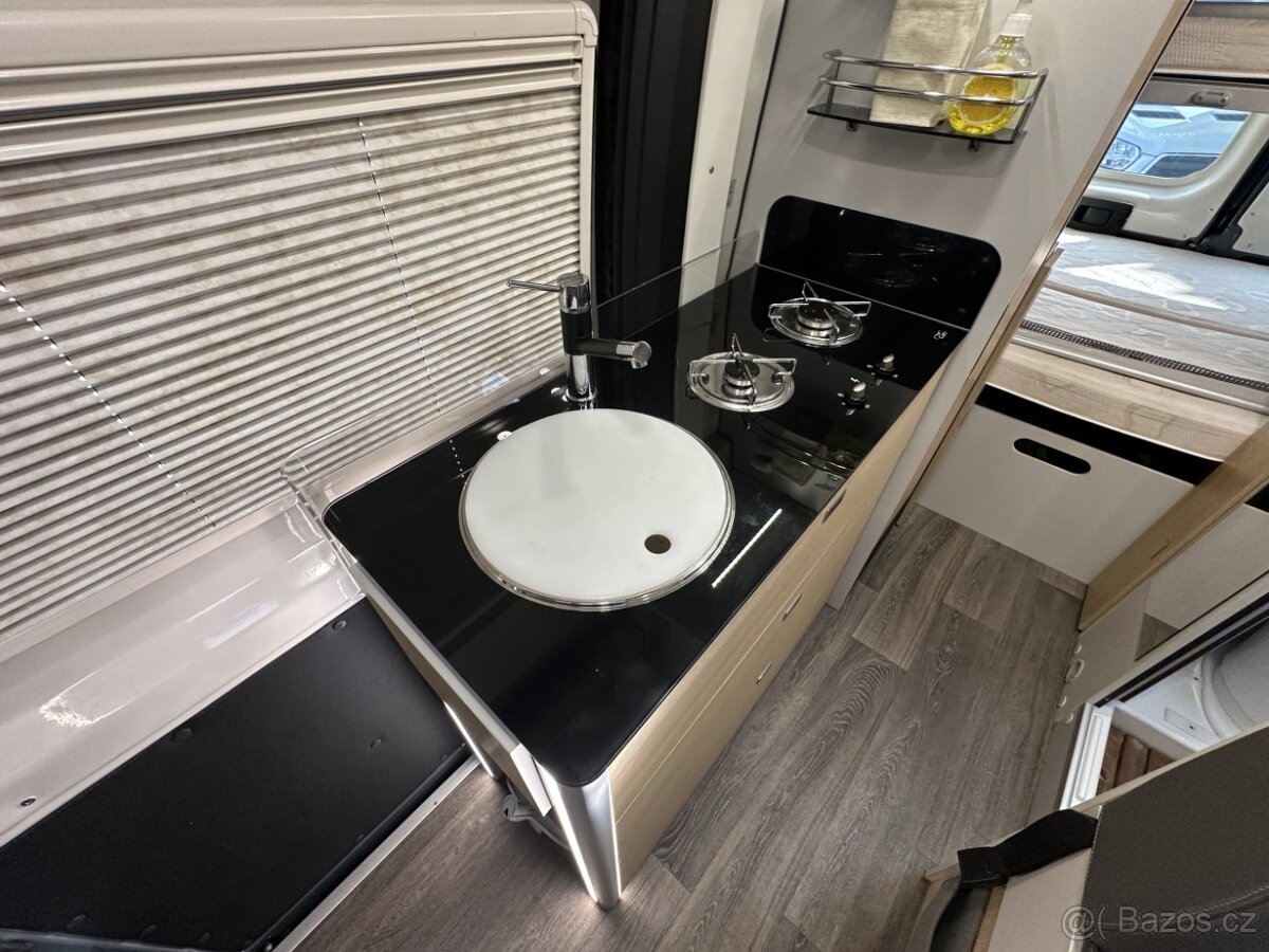 KARMANN-MOBIL DEXTER 581 - 15