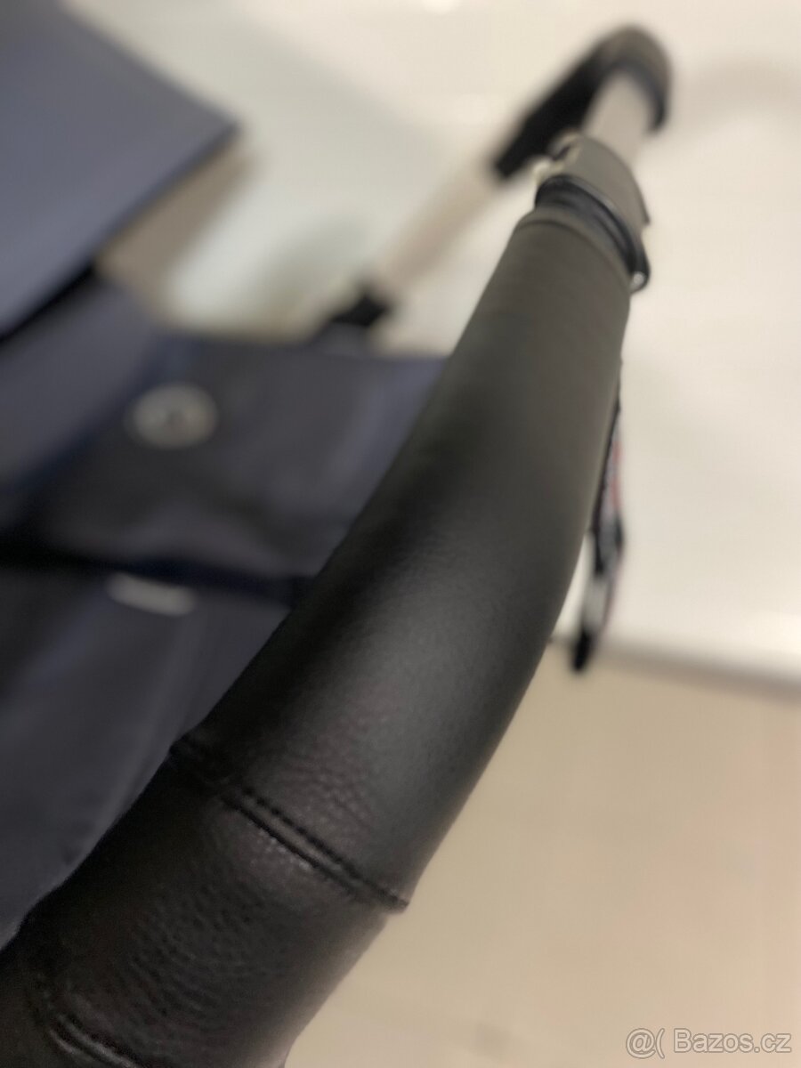 LIMIT. Bugaboo Donkey 2 / 5 - 15