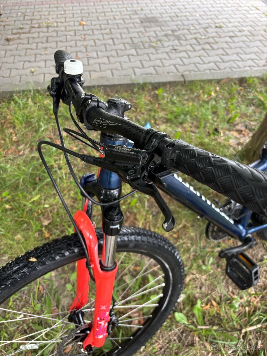 Horské dívčí kolo Specialized - 15