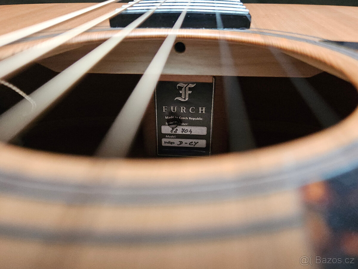 Elektroakustická česká kytara FURCH s kvalitním snímám - 15