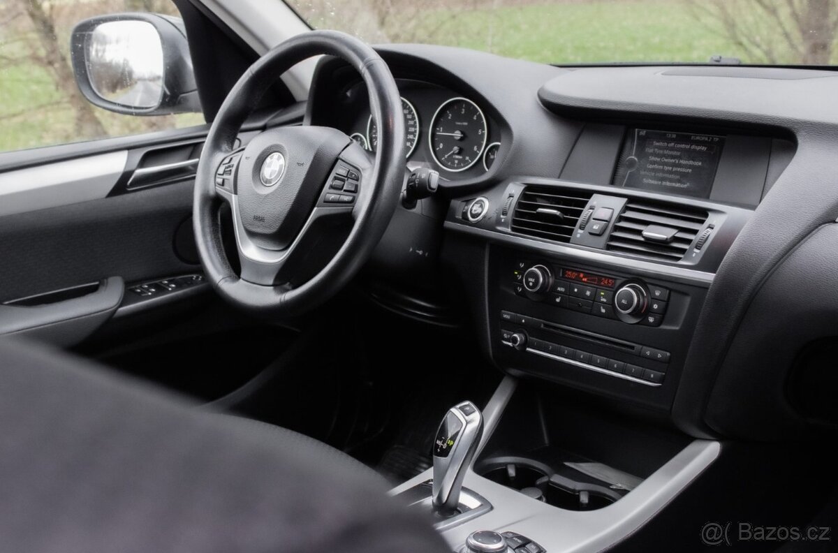 BMW X3 xDrive20d A/T - 15