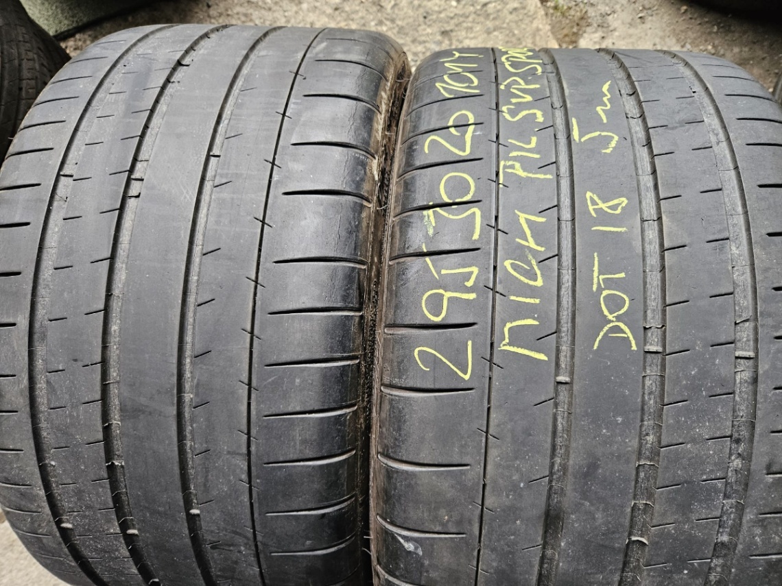 295/30R20 - 15