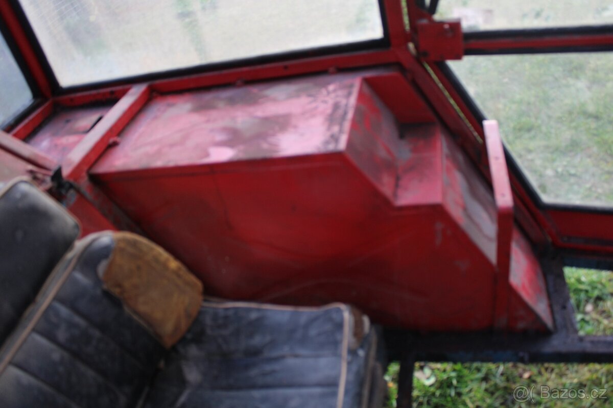 Zetor 6711 6911 kabina kompletní pěkný stav - 15