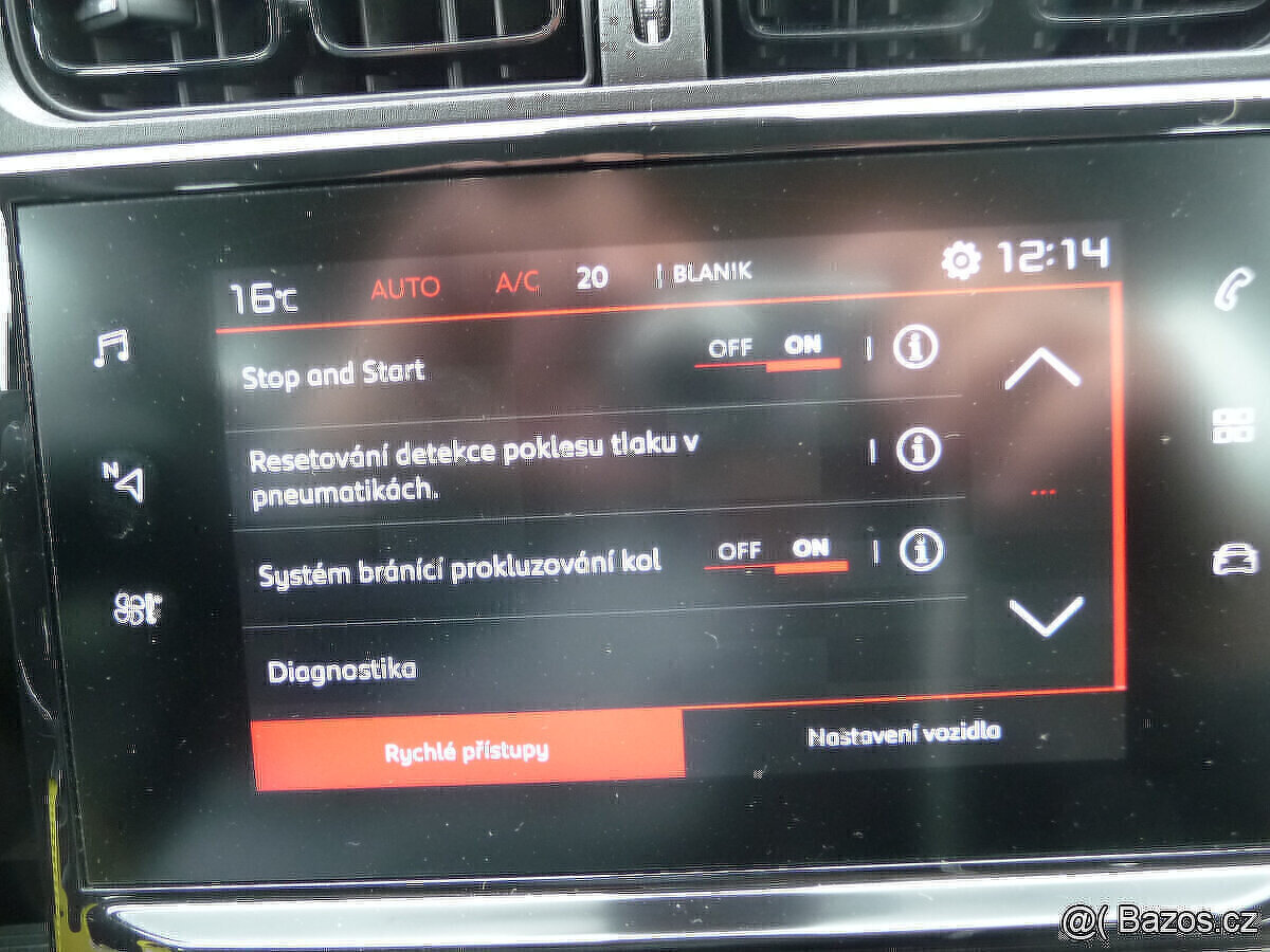 Citroen C3 1.2i Purotech Supreme po 1.majiteli - - 15