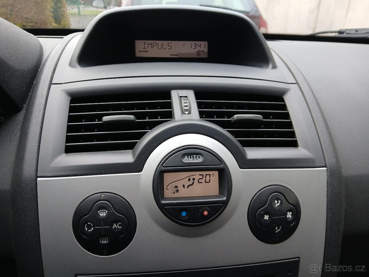 Renault Megane kombi 1.9dCi 96kW r.v.06, 6ti kvalt - 15